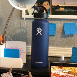 40 oz Navy blue Hydroflask